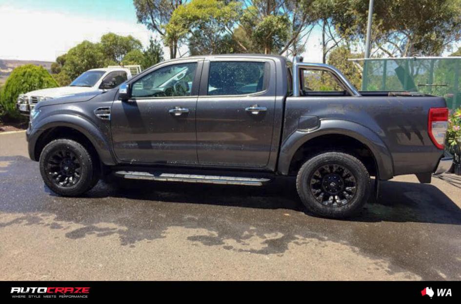 FORD-RANGER-VAPOR-BLACK-MACHINED-WITH-DARK-TINT